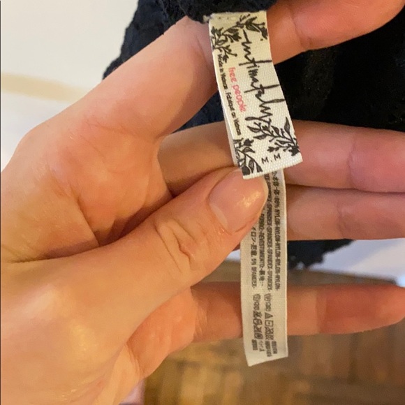 Free people bodysuit, size Medium - Picture 4 of 4